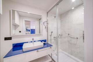 Апарт-отели Heaven apartments in Orbi City Батуми Апартаменты-студио с видом на море-22